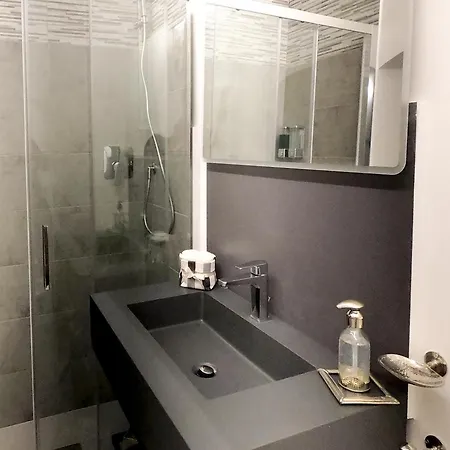 Apartment Tra La E I Vicoli Genoa